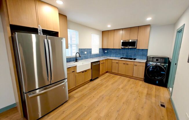 1833 W 21st street