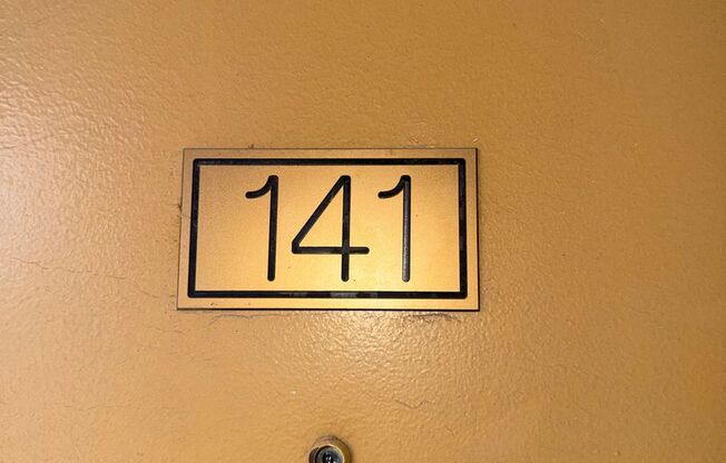 1 bed, 1 bath, 575 sqft, $944, Unit 141