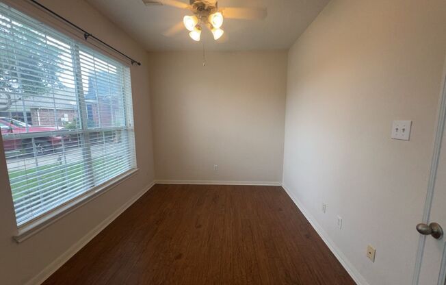 2513 Flycatcher Cove Dr **Ask about our NO CASH DEPOSIT option!**