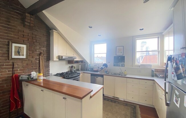 441 SHAWMUT AVE