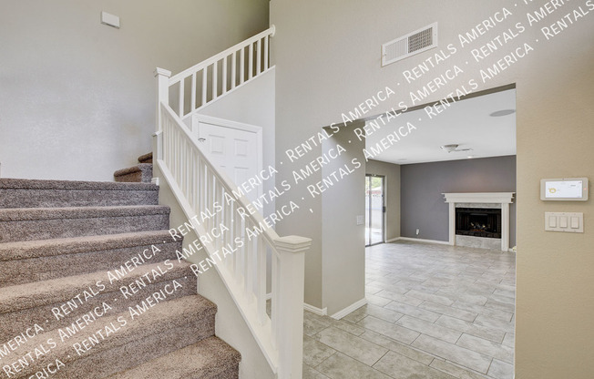 319 SIMON BOLIVAR DR