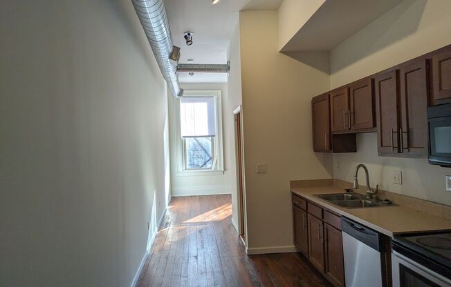 1309-11 Main St