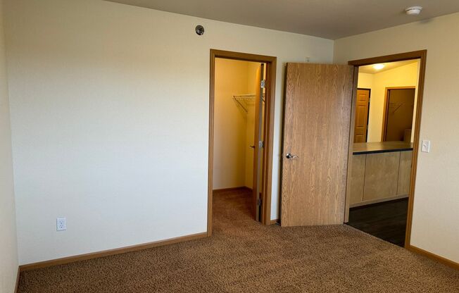 2 beds, 2 baths, 894 sqft, $1,245, Unit 627-309