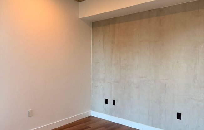 1 bed, 1 bath, 582 sqft, $3,469, Unit 802