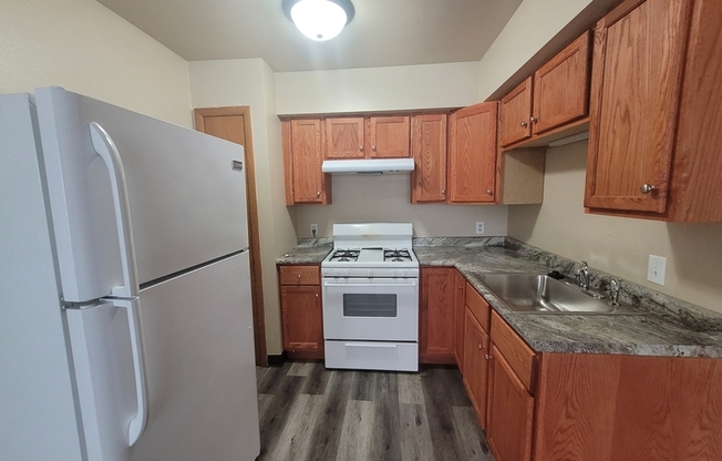 210 North Summit Street - 7