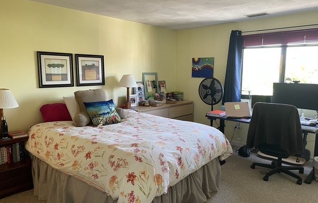 2 beds, 2 baths, 1,114 sqft, $3,950, Unit 606