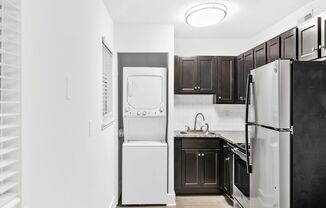 1 bed, 1 bath, 550 sqft, $1,040, Unit E