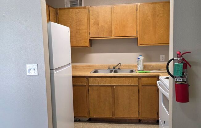 2 beds, 1 bath, 750 sqft, $700, Unit CC108