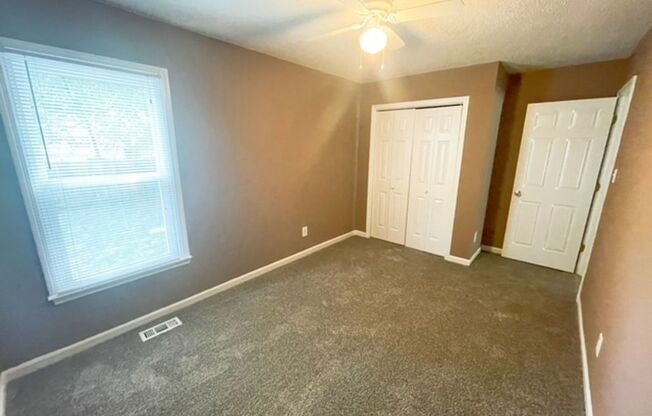 3 beds, 2 baths, $1,550