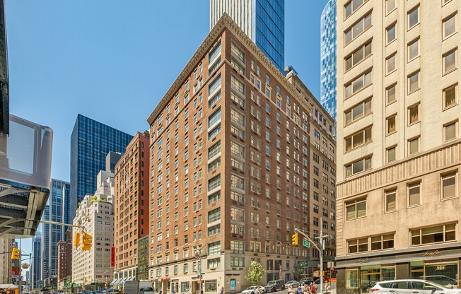 2 beds, 2.5 baths, 1,104 sqft, $7,500, Unit 4C