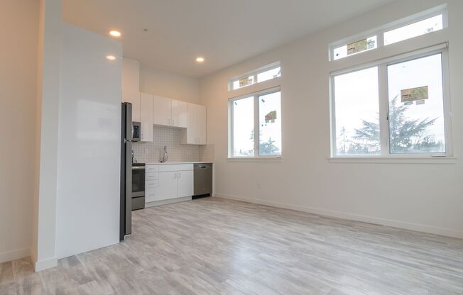 6011 SE 90th
