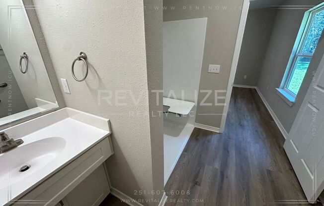 2 beds, 2 baths, $1,200