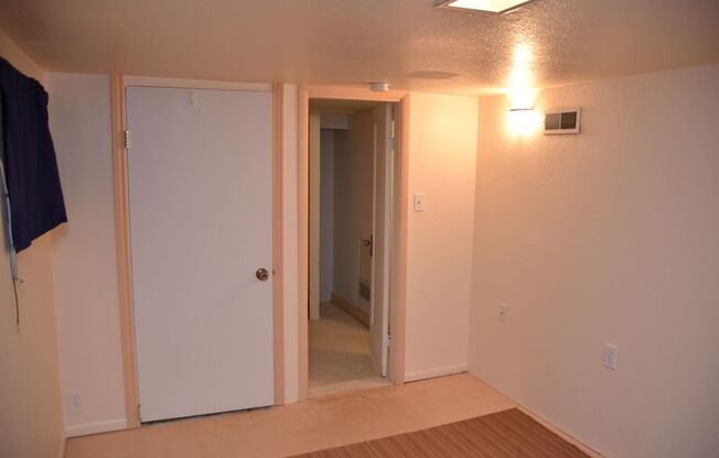 3 beds, 1 bath, $1,850