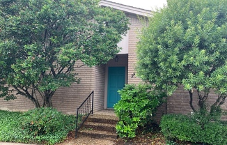 1816 Brothers Blvd #2