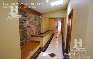 708 Main St