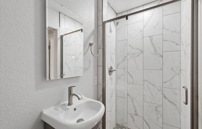 2 beds, 2 baths, $1,699, Unit Unit 102