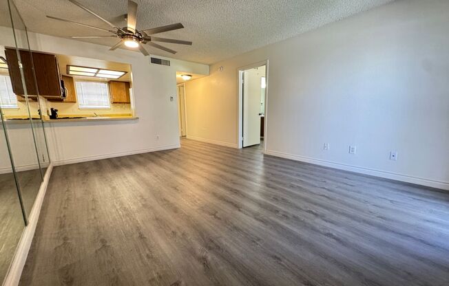 2 beds, 2 baths, $995, Unit # #H 1