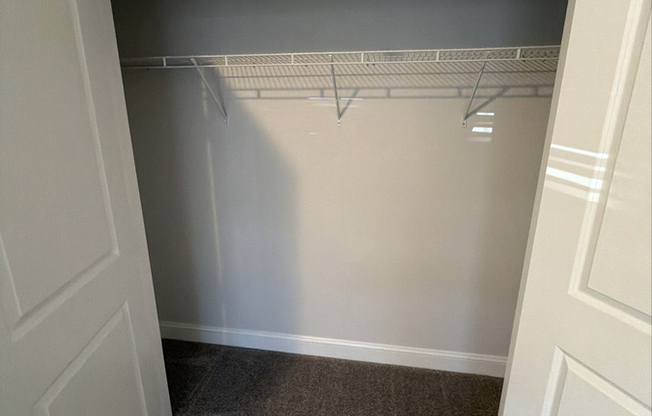 196 EDGE OF AUBURN BLVD