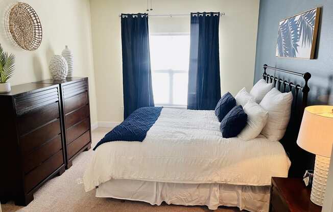 Oceanaire Apartments in Biloxi, MS photo of bedroom