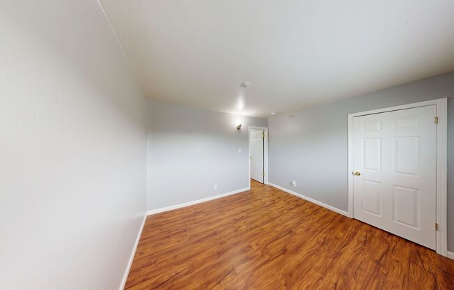 2 beds, 1 bath, 715 sqft, $2,450, Unit 619-1