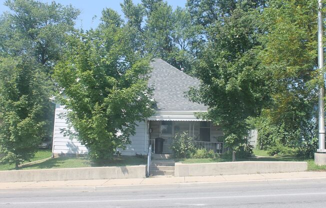 1218 W Kirkwood Avenue