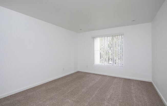 2 beds, 2 baths, 965 sqft, $2,895, Unit 225