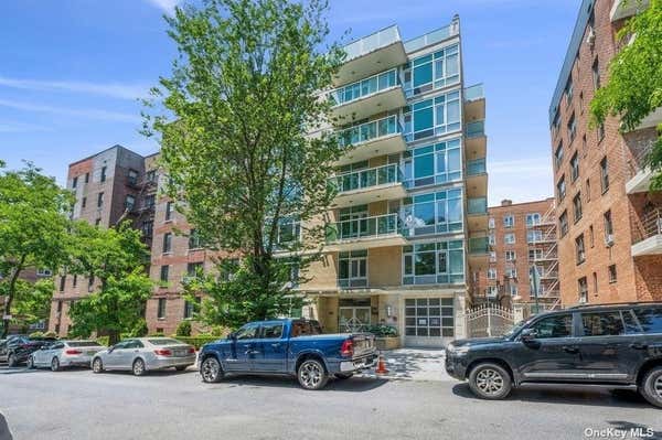 2 beds, 2 baths, $3,500, Unit 6B