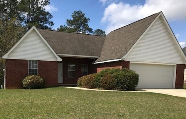Nice home in the Audubon Lake Subdivision in Gulfport, MS!