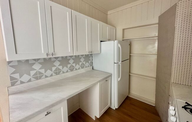 1 bed, 1 bath, $1,200