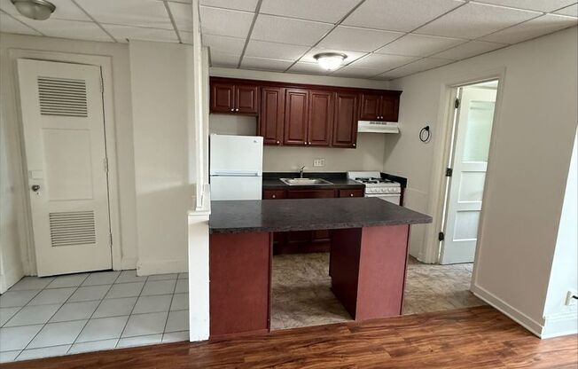 Studio, 1 bath, 224 sqft, $1,125, Unit 530
