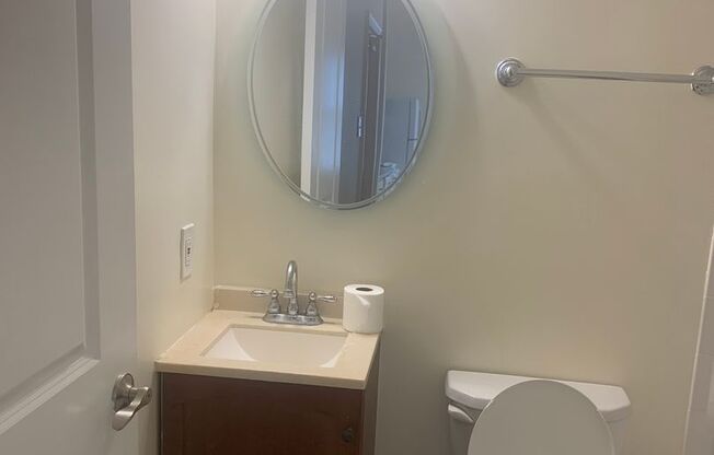 527 South 42nd Street