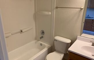 Studio, 1 bath, 270 sqft, $925, Unit D212