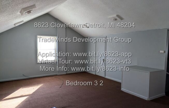 3 beds, 1 bath, $1,025