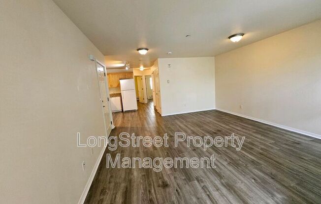 300 SE 148 AVE