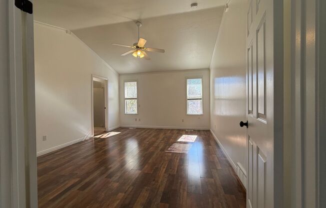 Beautifully Updated Home in South Jordan!