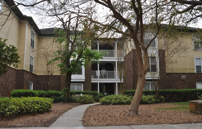 2 beds, 2 baths, $1,650