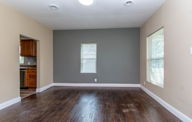 3 bed/1 bath - Completely Remodeled - Centrally Located - HUGE Fenced Yard