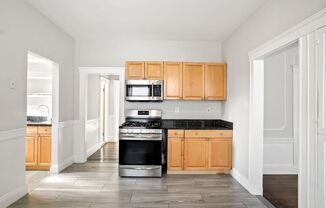 4 beds, 1 bath, $3,000, Unit # 2