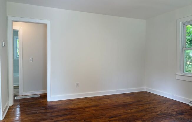 2 Bedroom, 1 Bathroom House in Winston-Salem!