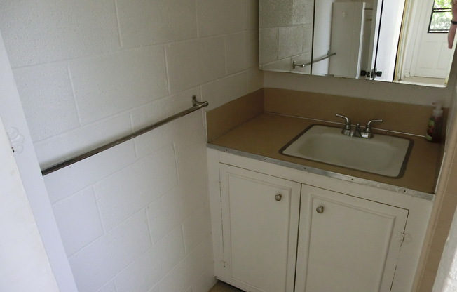 Studio, 1 bath, 260 sqft, $1,150, Unit Unit #3