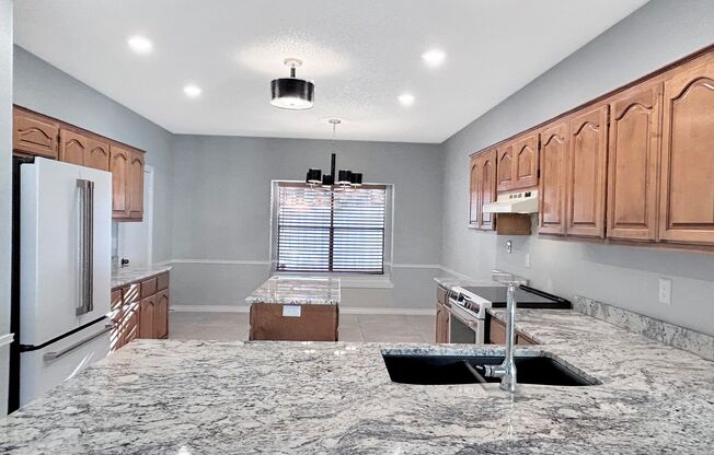 Updated Gem Near Thousand Oaks