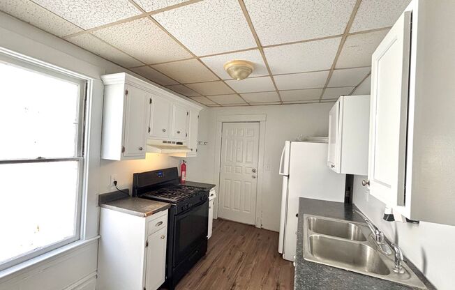 1422 E Stockbridge - 4 Bed/1 Bath House in the Edison Neighborhood
