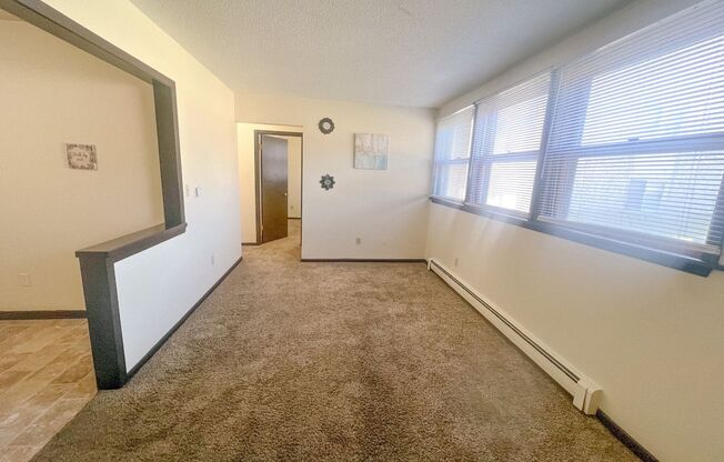 Studio, 1 bath, 550 sqft, $650, Unit 1912 Casady Drive Unit 10