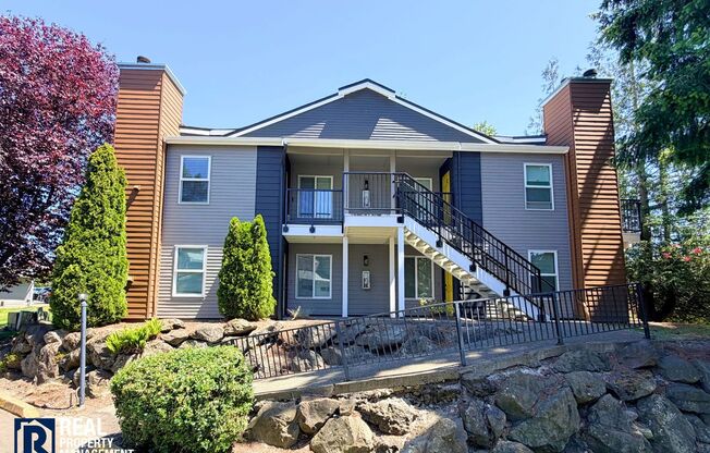Charming 2-Bedroom Condo in Kent – Ground Floor Living with Modern Upgrades!