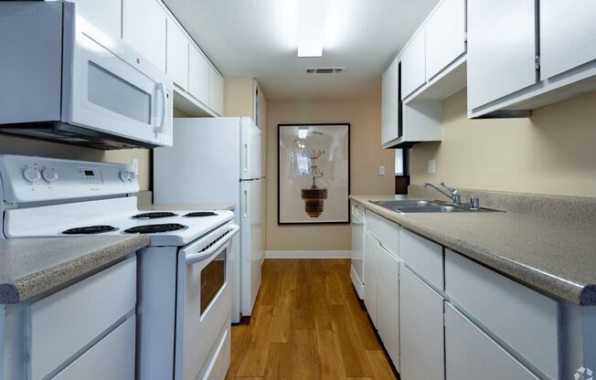 Acacia Apartments
