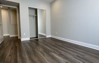 4710 W MAPLEWOOD AVE