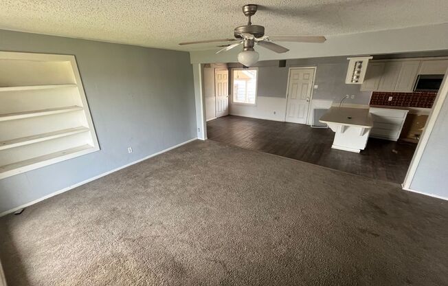 3 beds, 2 baths, $1,500