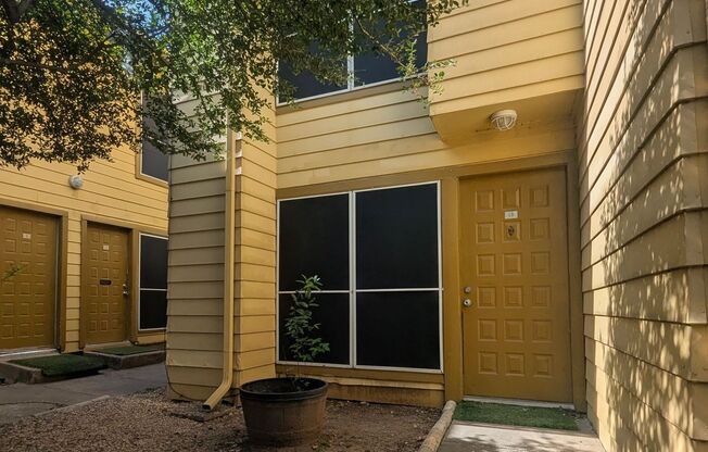 Great Neighborhood , Beautiful townhome !!