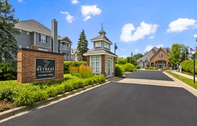 the residences at 7 retreat apartments exterior street and sign