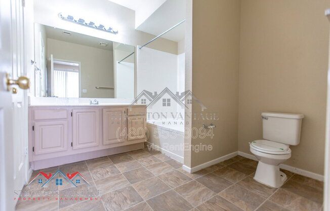 2 beds, 2 baths, 962 sqft, $1,495, Unit Apt 2014